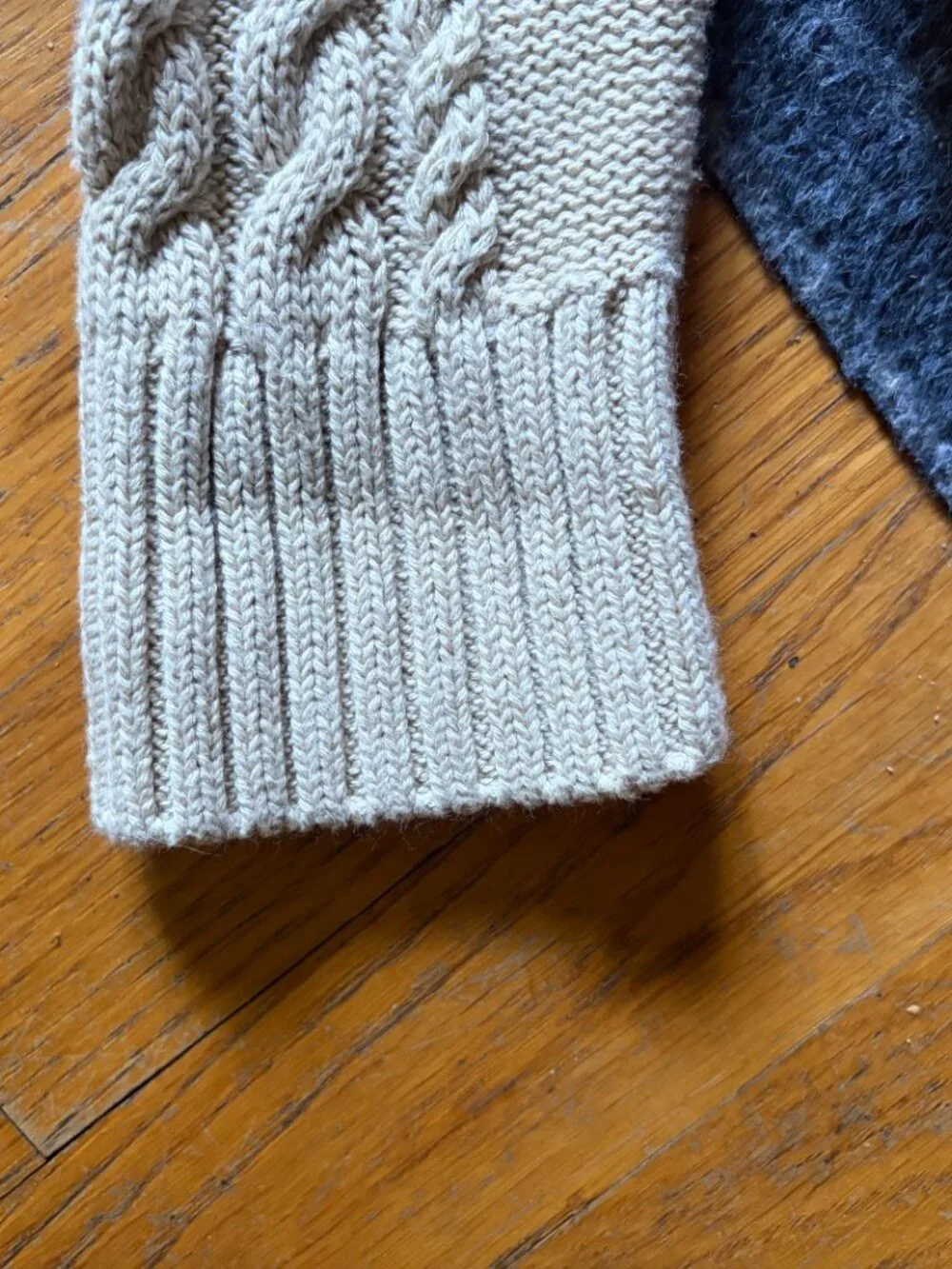 L.L.Bean cotton cable knit sweater mock neck full-length zipper  Size Medium - Picture 5 of 8